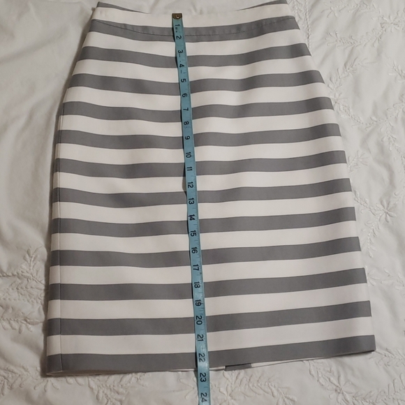 Kate Spade stripe skirt - Picture 12 of 12